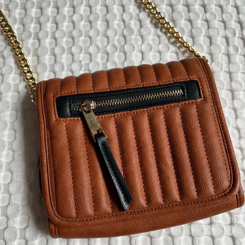 Small Crossbody Flap Transport Bag